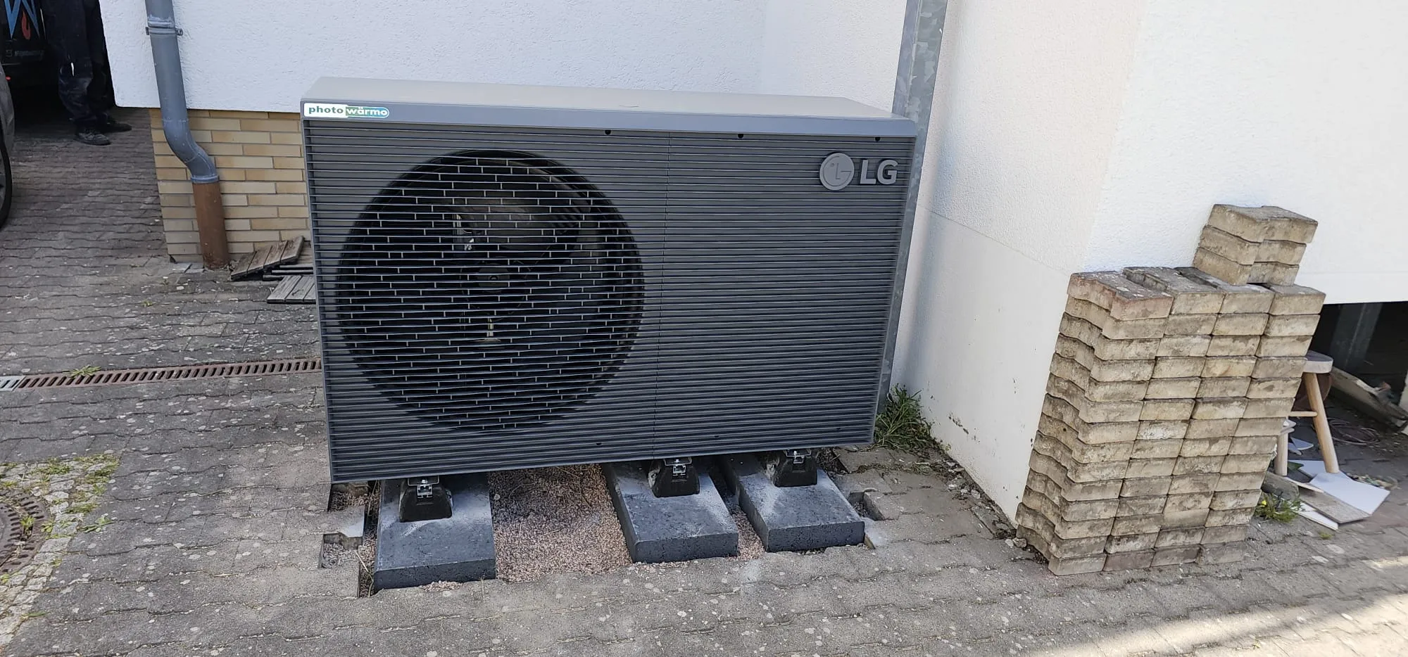 Installation von Herr L.